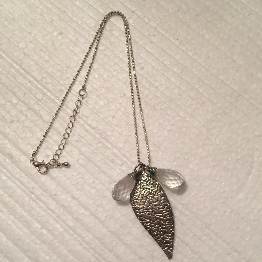 Silvertone Leaf Necklace